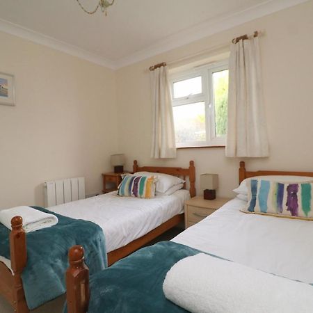 Holiday Bungalow, Short Drive To 7 Beaches! Saint Merryn Екстериор снимка