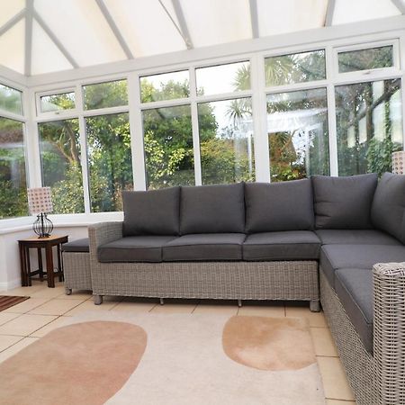 Holiday Bungalow, Short Drive To 7 Beaches! Saint Merryn Екстериор снимка