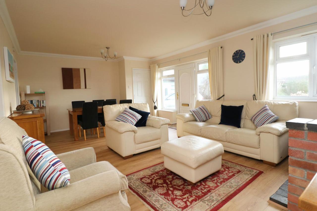 Holiday Bungalow, Short Drive To 7 Beaches! Saint Merryn Екстериор снимка