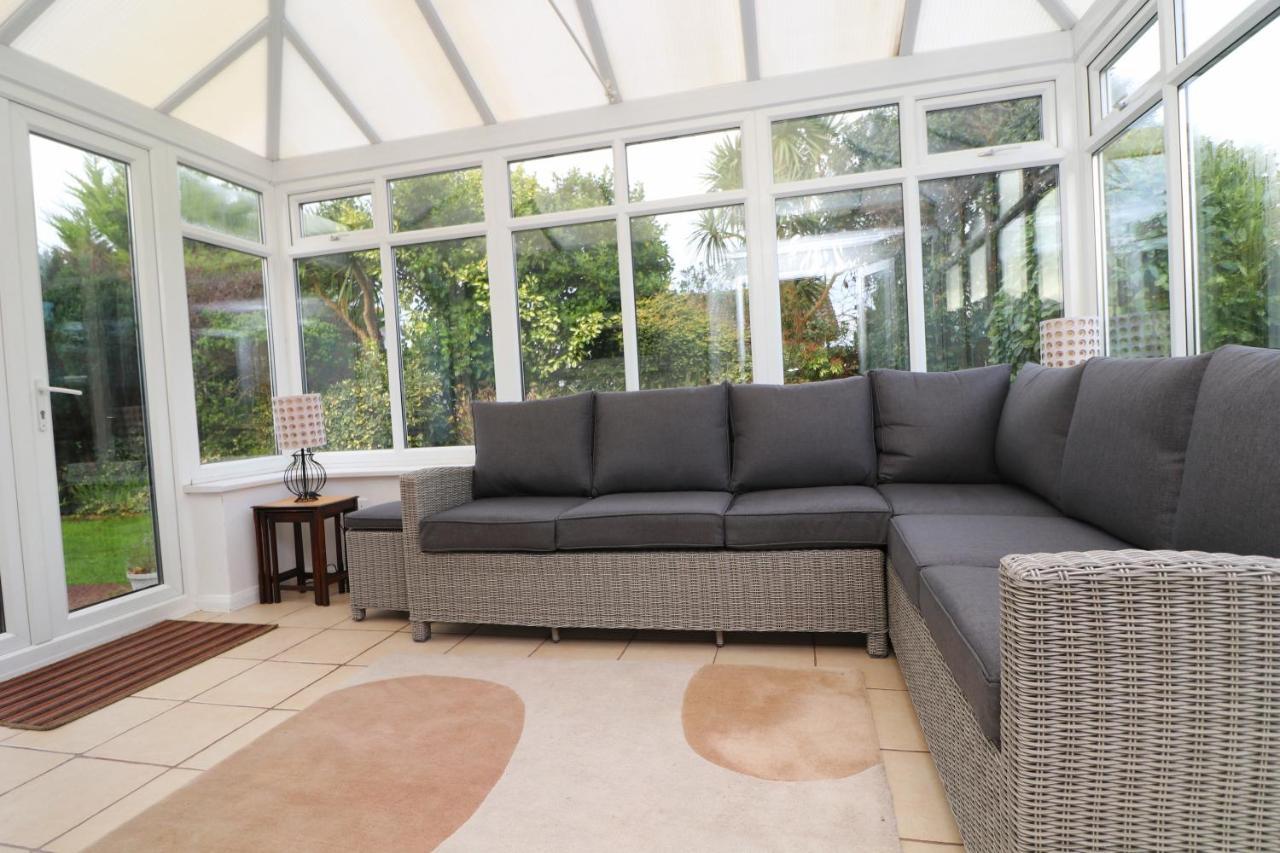 Holiday Bungalow, Short Drive To 7 Beaches! Saint Merryn Екстериор снимка