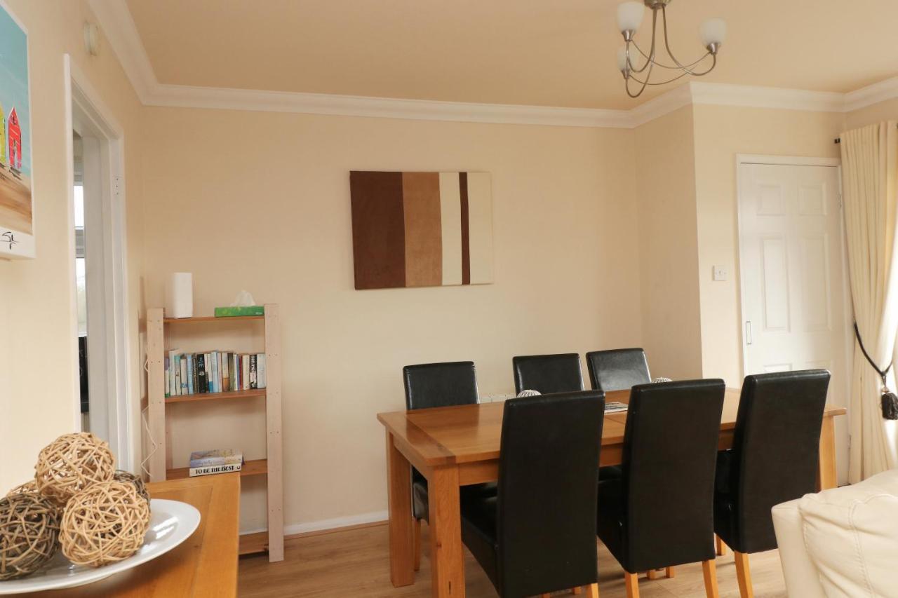 Holiday Bungalow, Short Drive To 7 Beaches! Saint Merryn Екстериор снимка
